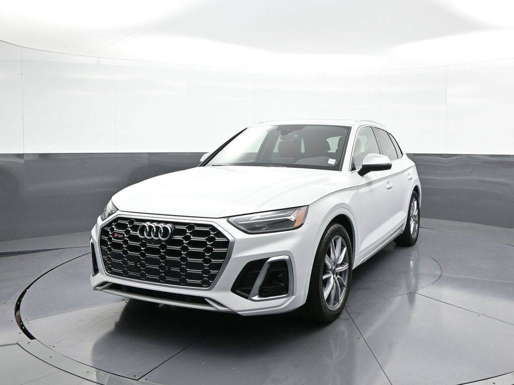 2024 Audi SQ5 Premium Plus — SUV — 5,692 mi — Brooklyn, NY