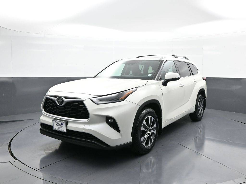 2021 Toyota Highlander XLE — SUV — 37,992 mi — Brooklyn, NY