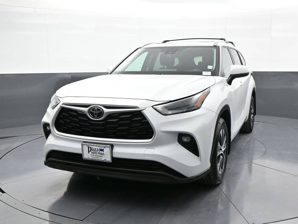 2022 Toyota Highlander XLE — SUV — 48,583 mi — Brooklyn, NY