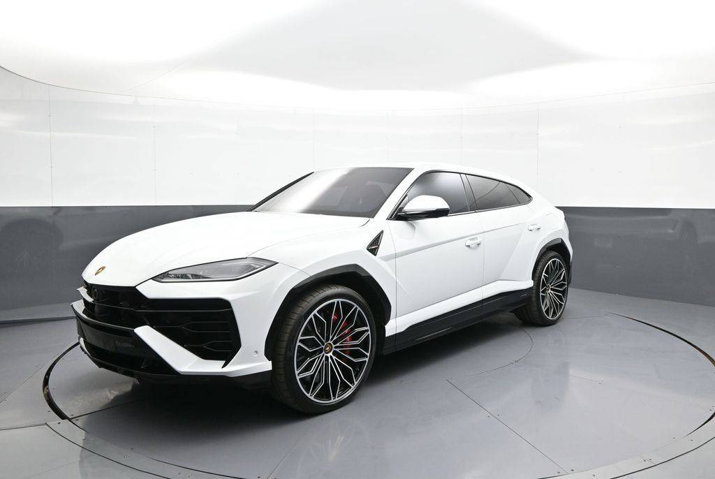 2025 Lamborghini Urus SE