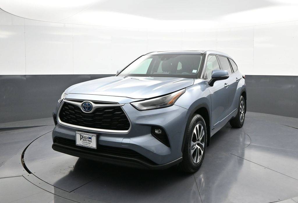2022 Toyota Highlander Hybrid Bronze Edition — SUV — 73,628 mi — Brooklyn, NY