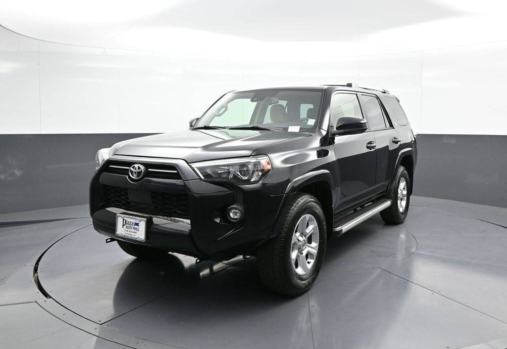 2022 Toyota 4Runner SR5 — SUV — 21,910 mi — Brooklyn, NY