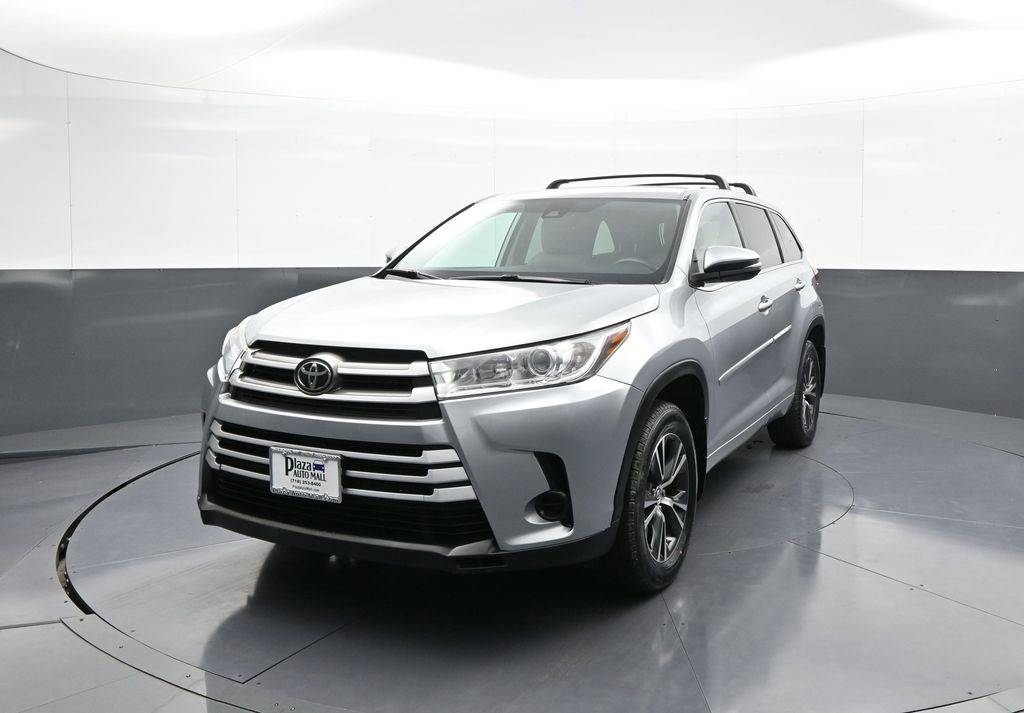 2018 Toyota Highlander LE V6 — SUV — 36,610 mi — Brooklyn, NY