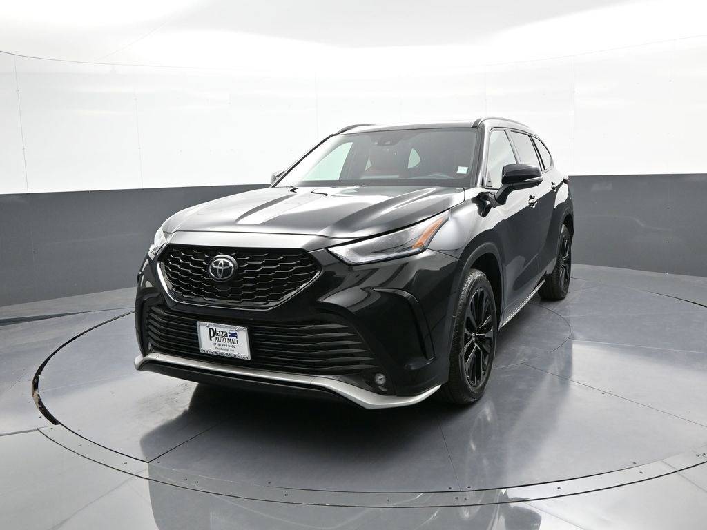 2024 Toyota Highlander XSE — SUV — 9,248 mi — Brooklyn, NY