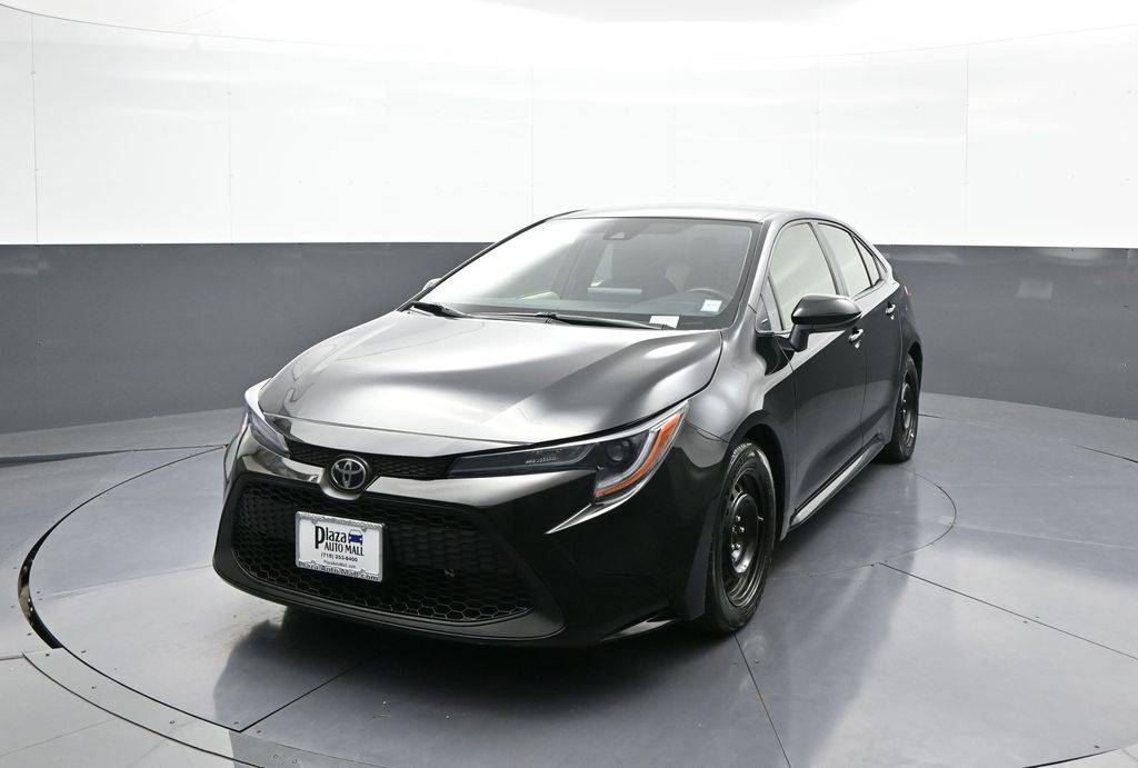 2022 Toyota Corolla LE — Sedan — 33,090 mi — Brooklyn, NY