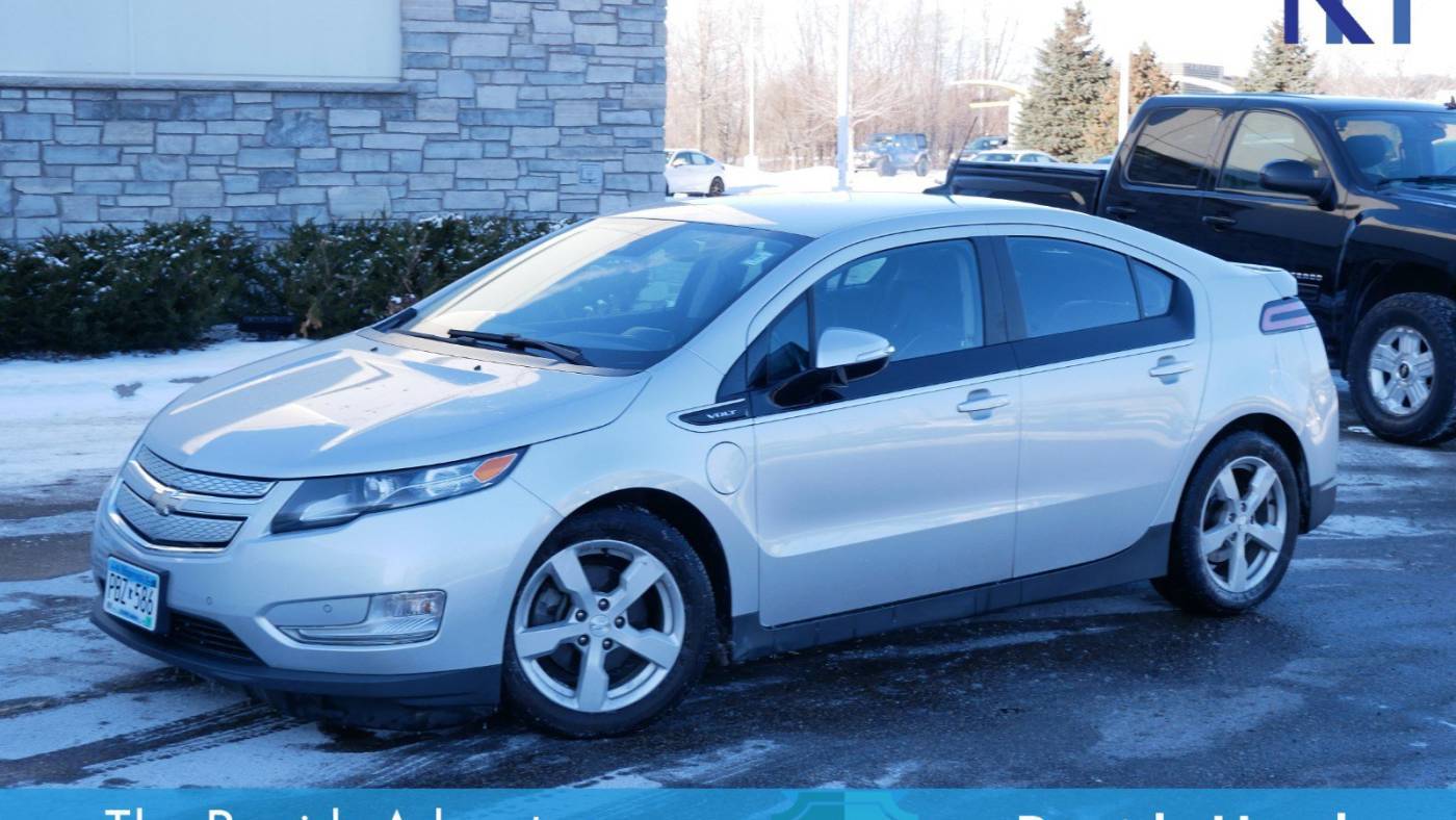 2013 Chevrolet Volt Base — Sedan — 56,650 mi — Coon Rapids, MN