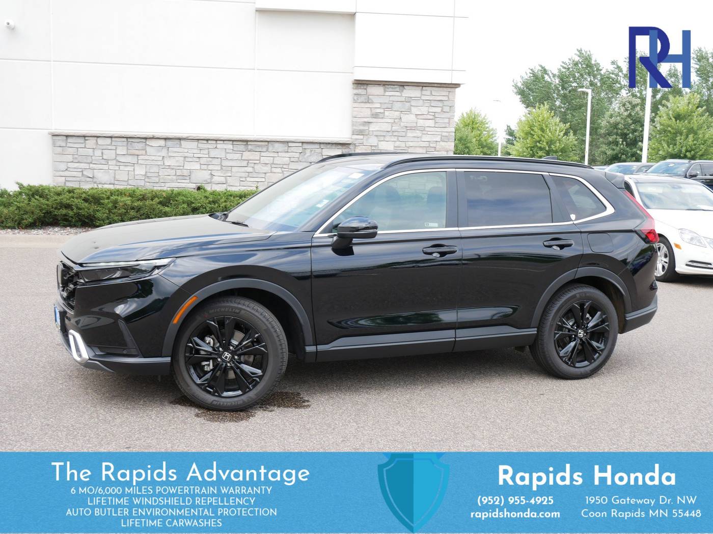 2025 Honda CR-V Hybrid Sport Touring — SUV — 2,594 mi — Coon Rapids, MN
