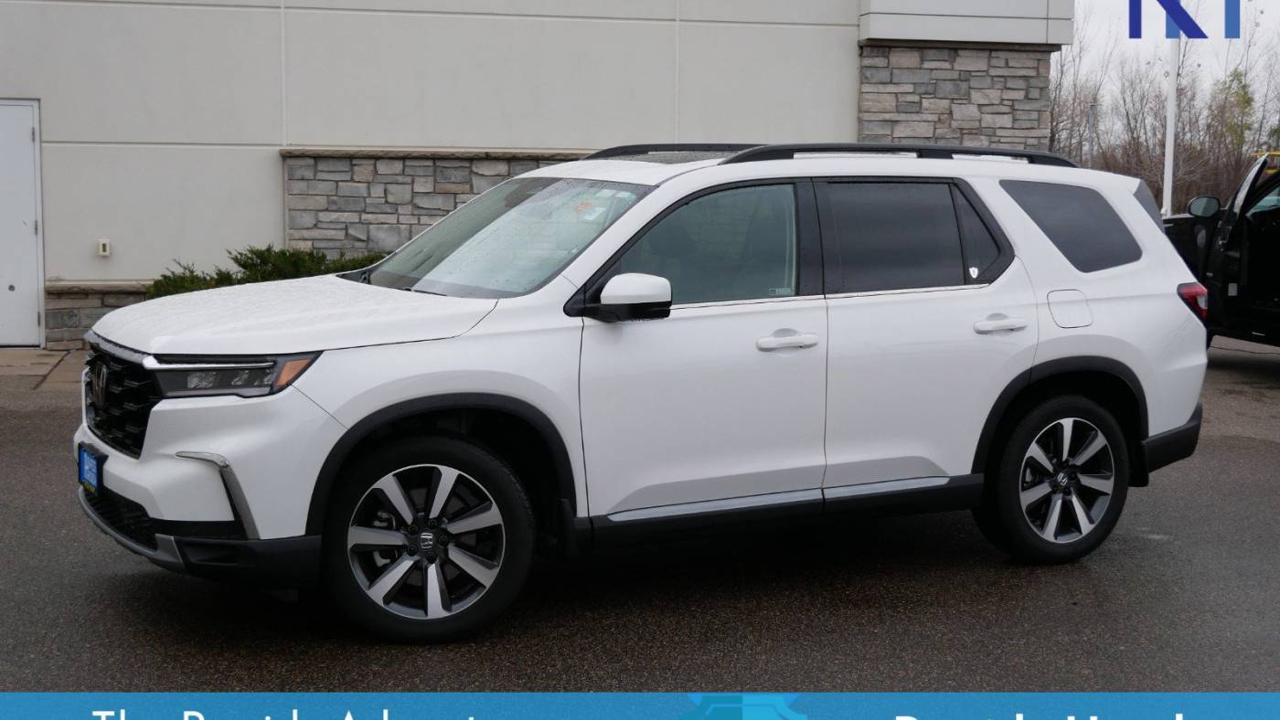 2025 Honda Pilot Touring — SUV — 4,672 mi — Coon Rapids, MN