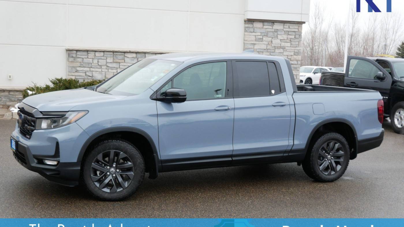 2024 Honda Ridgeline Sport — Pickup Truck — 817 mi — Coon Rapids, MN