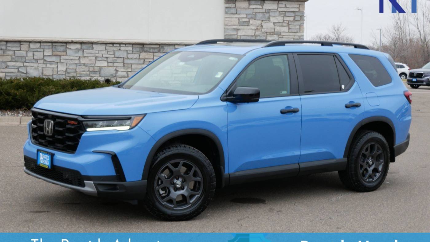 2025 Honda Pilot TrailSport — SUV — 4,765 mi — Coon Rapids, MN