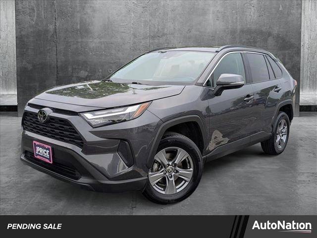 2024 Toyota RAV4 XLE — SUV — 31,485 mi — Libertyville, IL