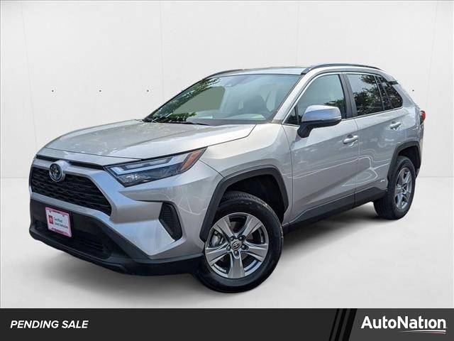 2024 Toyota RAV4 Hybrid XLE — SUV — 10,035 mi — Libertyville, IL