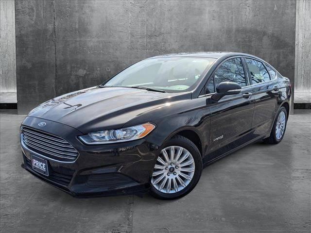 2014 Ford Fusion Hybrid SE — Sedan — 107,577 mi — Libertyville, IL