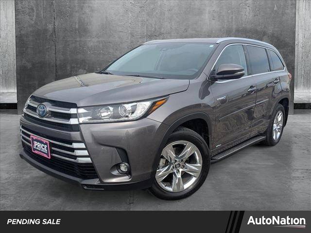 2019 Toyota Highlander Hybrid Limited — SUV — 20,867 mi — Libertyville, IL