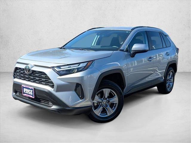 2025 Toyota RAV4 XLE — SUV — 21,338 mi — Libertyville, IL
