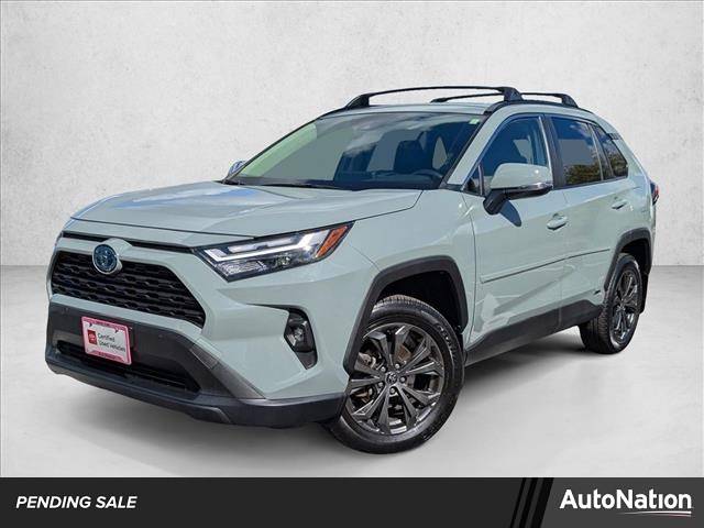 2022 Toyota RAV4 Hybrid XLE Premium — SUV — 33,710 mi — Libertyville, IL