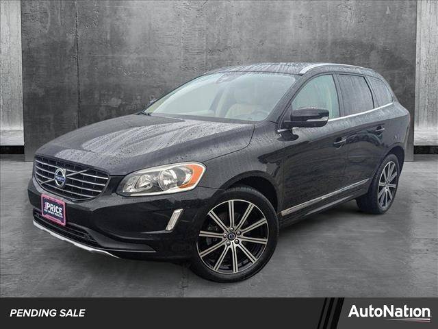 2015 Volvo XC60 T6 — SUV — 81,581 mi — Libertyville, IL