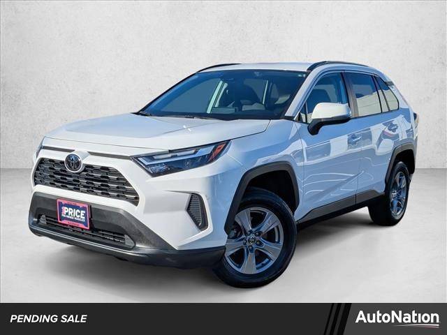 2024 Toyota RAV4 XLE — SUV — 32,073 mi — Libertyville, IL