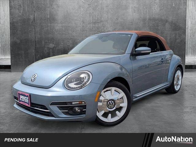 2019 Volkswagen Beetle SE — Convertible — 3,150 mi — Libertyville, IL