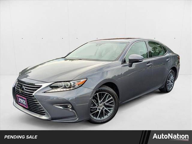 2017 Lexus ES ES 350 — Sedan — 19,510 mi — Libertyville, IL