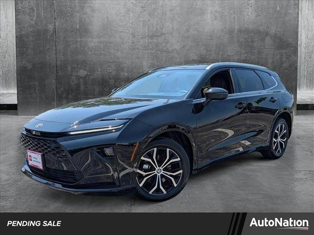 2025 Toyota Crown Signia XLE — SUV — 5,363 mi — Libertyville, IL