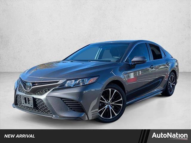 2018 Toyota Camry SE — Sedan — 74,631 mi — Libertyville, IL