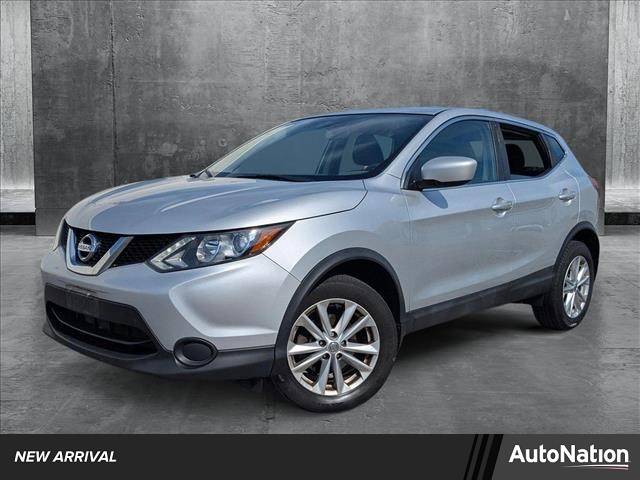 2017 Nissan Rogue Sport S — SUV — 127,148 mi — Libertyville, IL