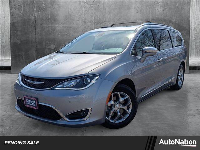 2019 Chrysler Pacifica Limited — Minivan — 66,677 mi — Libertyville, IL