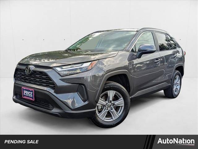 2025 Toyota RAV4 XLE — SUV — 15,249 mi — Libertyville, IL