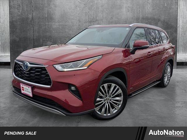 2023 Toyota Highlander Hybrid Platinum — SUV — 70,018 mi — Libertyville, IL