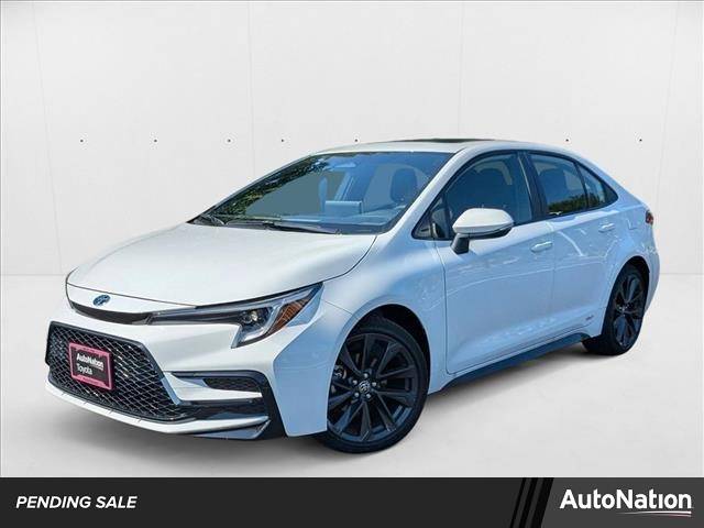 2025 Toyota Corolla Hybrid SE — Sedan — 90 mi — Libertyville, IL