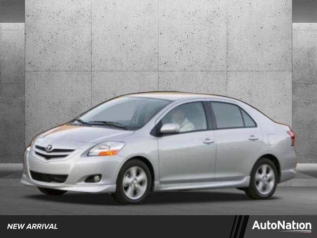 2007 Toyota Yaris Base — Sedan — 136,565 mi — Libertyville, IL
