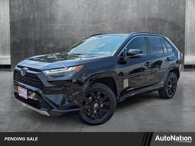 2022 Toyota RAV4 Hybrid SE — SUV — 77,941 mi — Libertyville, IL