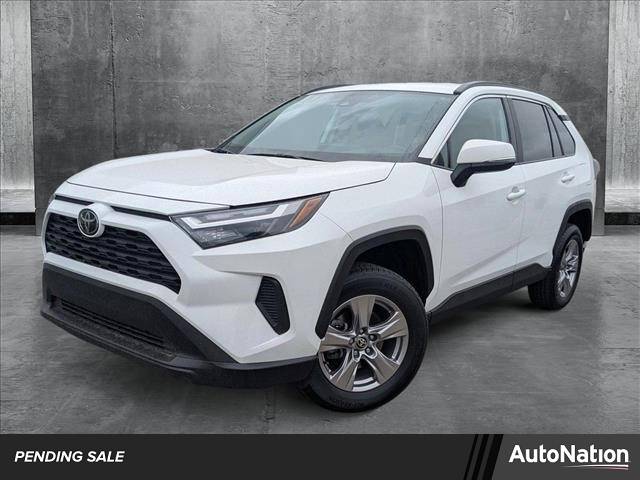 2024 Toyota RAV4 XLE — SUV — 27,248 mi — Libertyville, IL