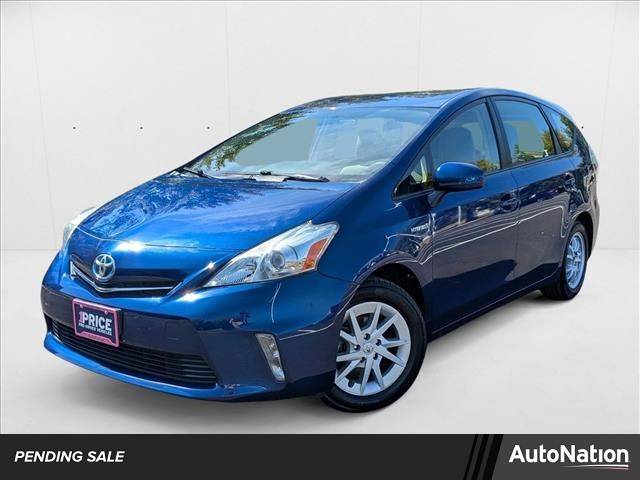 2013 Toyota Prius v Three — Wagon — 113,285 mi — Libertyville, IL