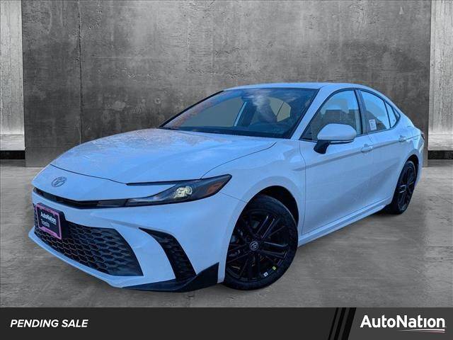2025 Toyota Camry SE — Sedan — 1,529 mi — Libertyville, IL