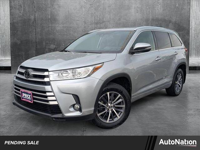 2018 Toyota Highlander XLE — SUV — 97,558 mi — Libertyville, IL