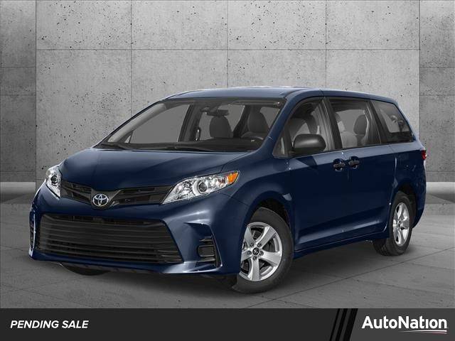 2019 Toyota Sienna LE — Minivan — 85,913 mi — Libertyville, IL