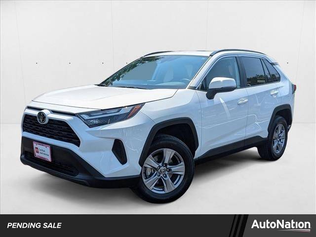 2025 Toyota RAV4 XLE — SUV — 973 mi — Libertyville, IL