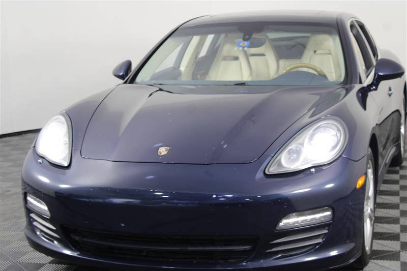 2011 Porsche Panamera S