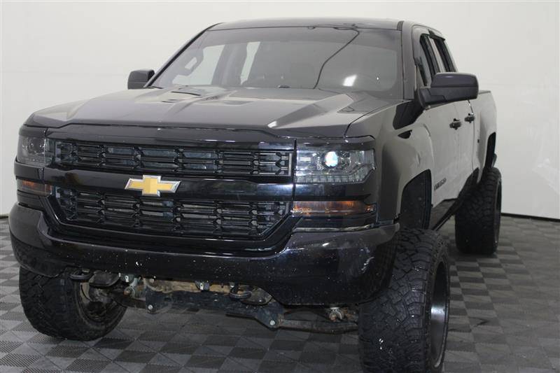 2017 Chevrolet Silverado 1500 Custom — Pickup Truck — 158,112 mi — Fairfax, VA