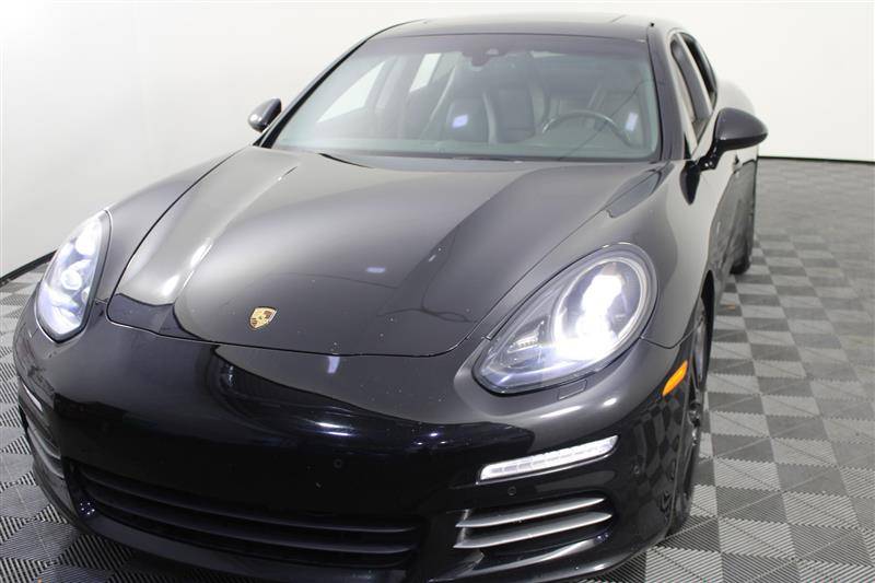 2016 Porsche Panamera 4 — Hatchback — 86,593 mi — Fairfax, VA