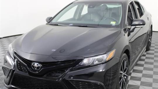 2021 Toyota Camry SE — Sedan — 56,202 mi — Fairfax, VA