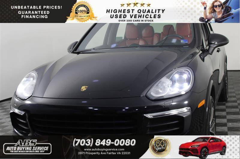2017 Porsche Cayenne Platinum Edition