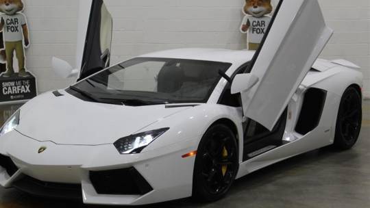 2015 Lamborghini Aventador