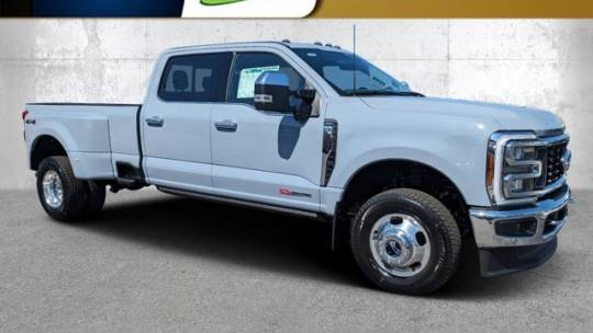 2024 Ford Super Duty F-350 LARIAT — Pickup Truck — 23,106 mi — Mount Dora, FL
