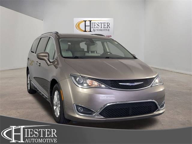 2018 Chrysler Pacifica Touring L — Minivan — 137,041 mi — Sanford, NC