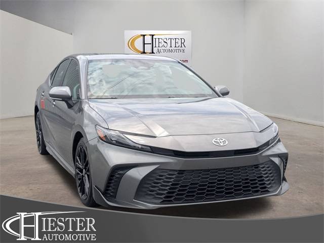 2025 Toyota Camry SE — Sedan — 18,415 mi — Sanford, NC