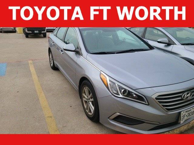 2016 Hyundai Sonata SE — Sedan — 74,408 mi — Fort Worth, TX