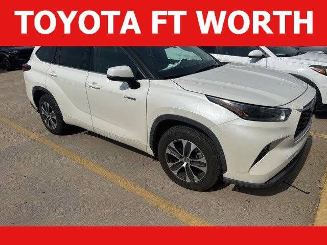2021 Toyota Highlander Hybrid XLE — SUV — 49,617 mi — Fort Worth, TX